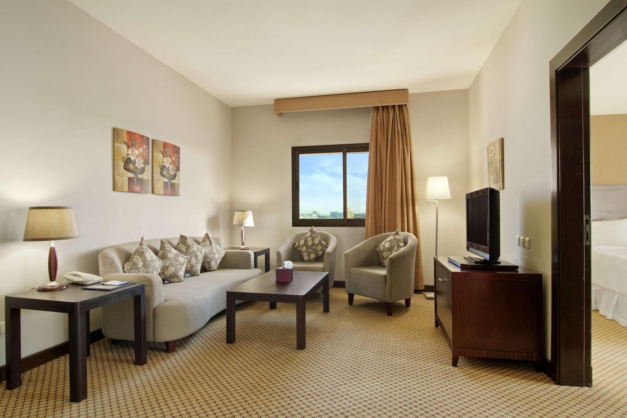 Hilton Garden Inn Riyadh Olaya Riade Exterior foto