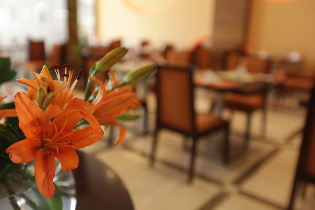 Hilton Garden Inn Riyadh Olaya Riade Exterior foto