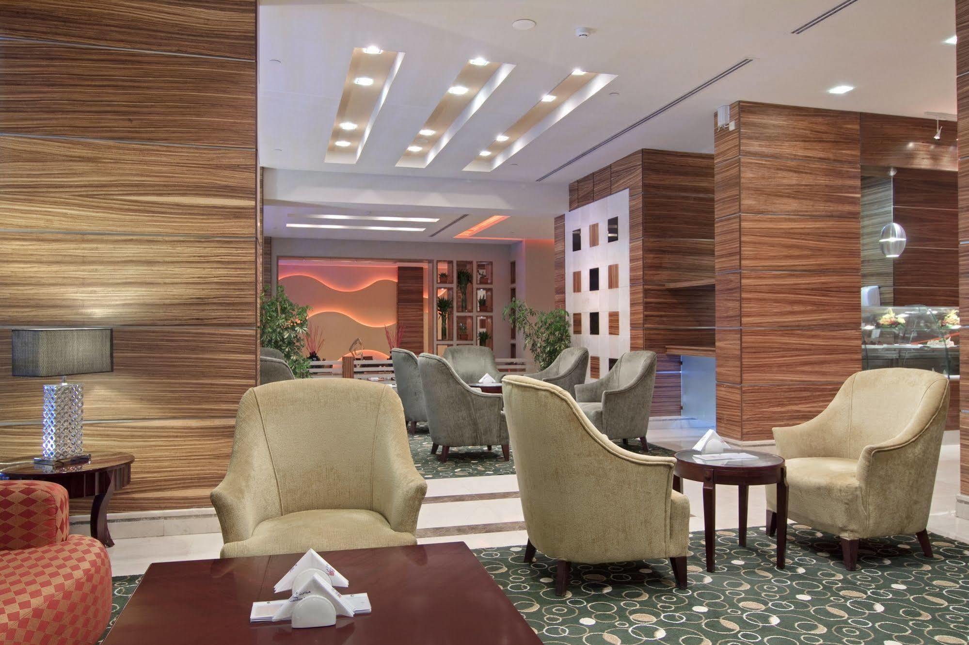 Hilton Garden Inn Riyadh Olaya Riade Interior foto